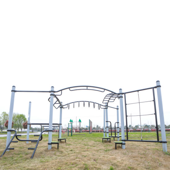 Equipo de entrenamiento de fuerza de cuerpo completo al aire libre